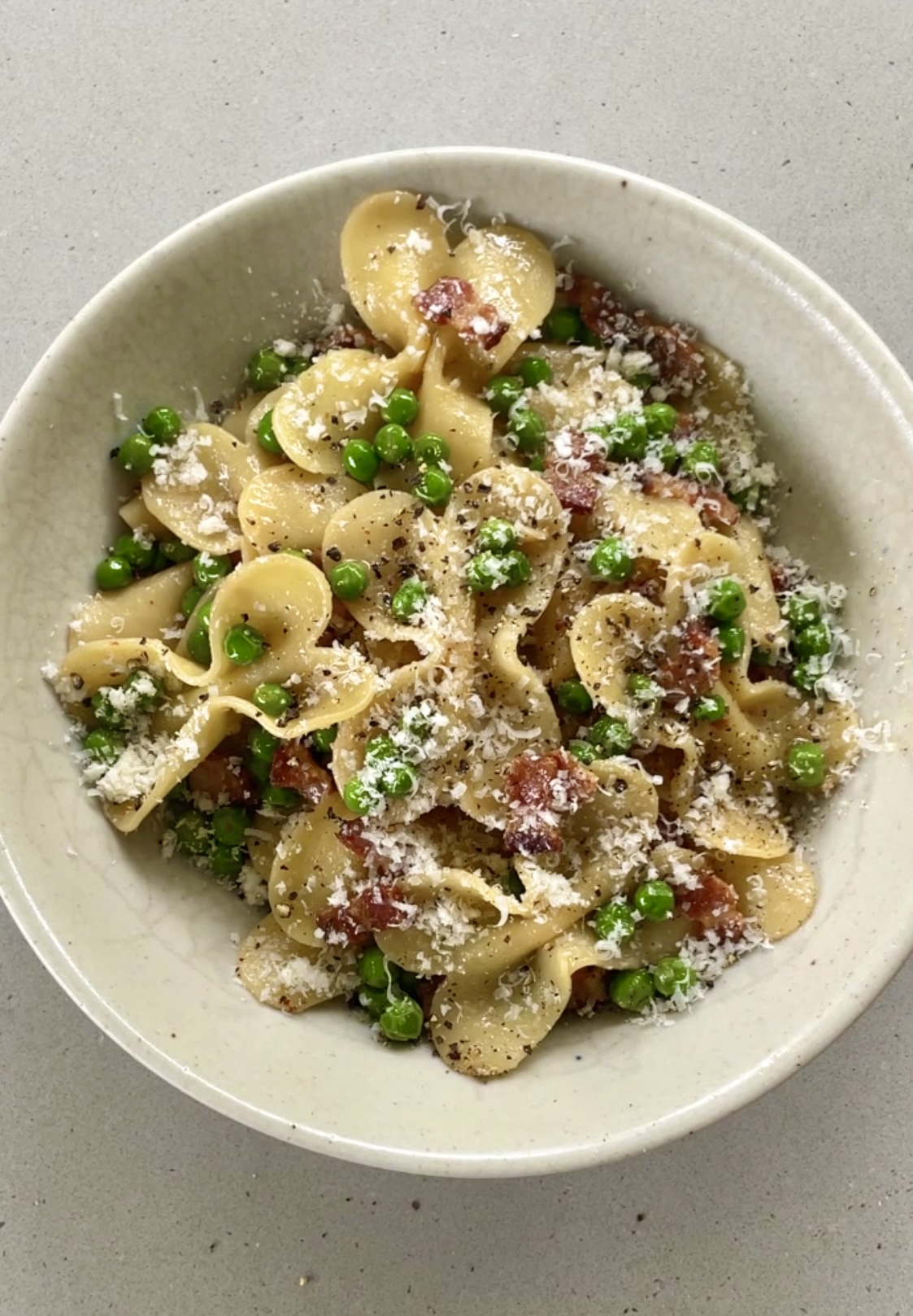 pasta with bacon and peas