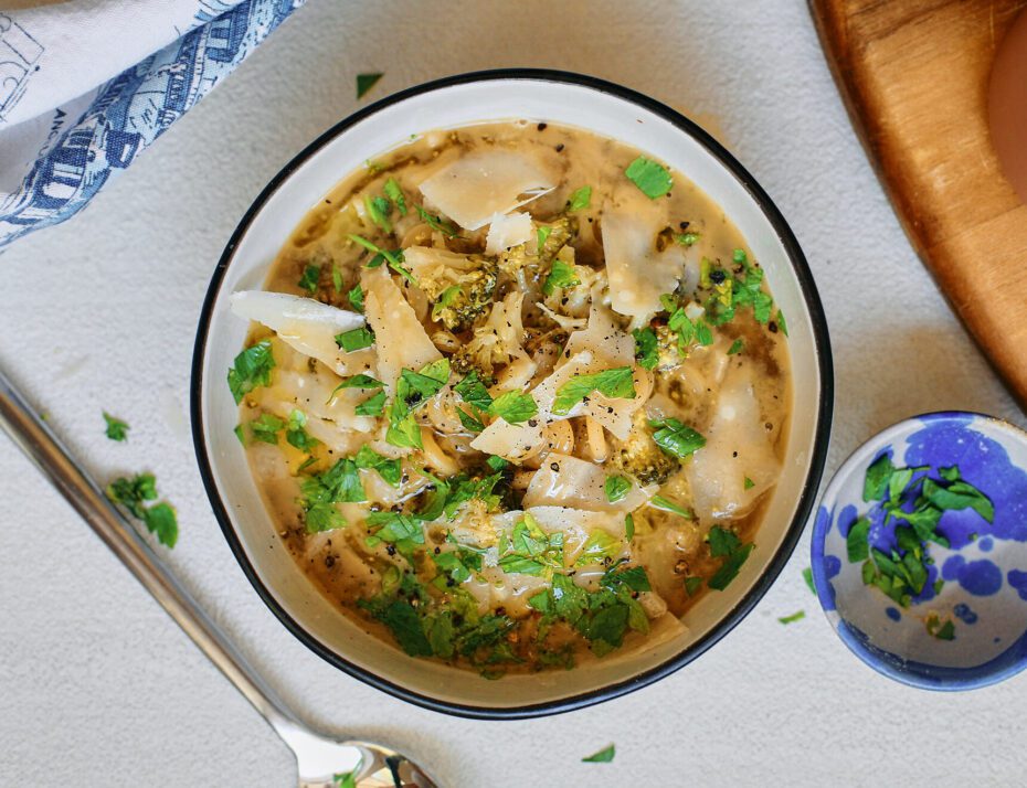 italian broccoli parmesan soup