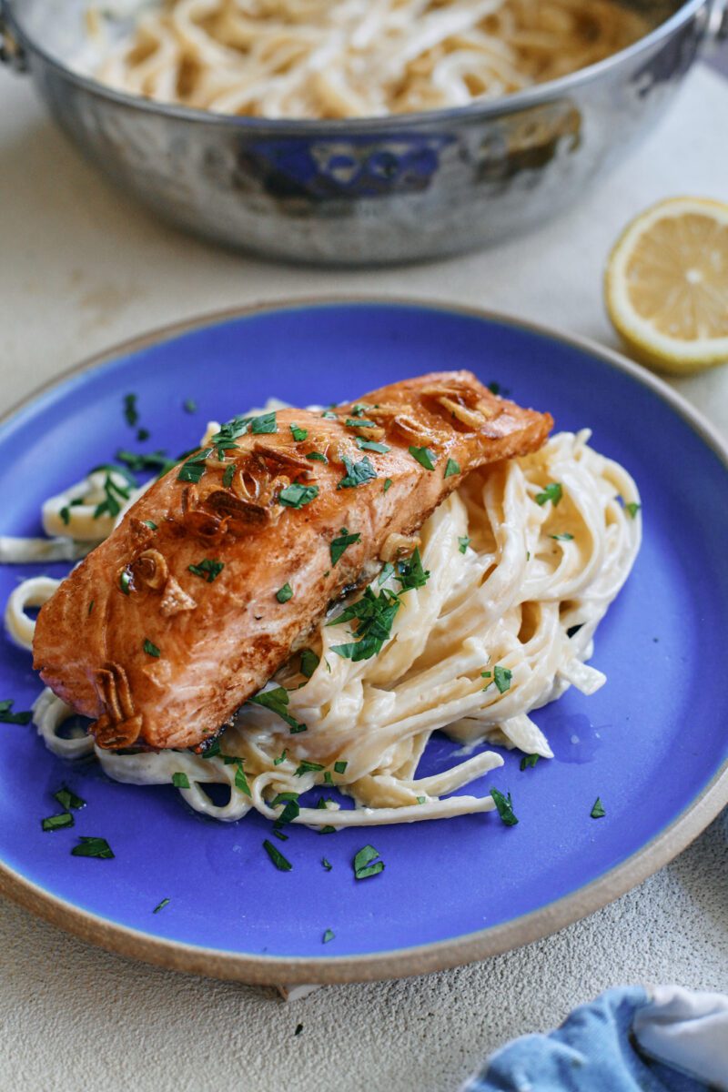 Garlic Butter Salmon With Creamy Lemon Pasta – Britacooks