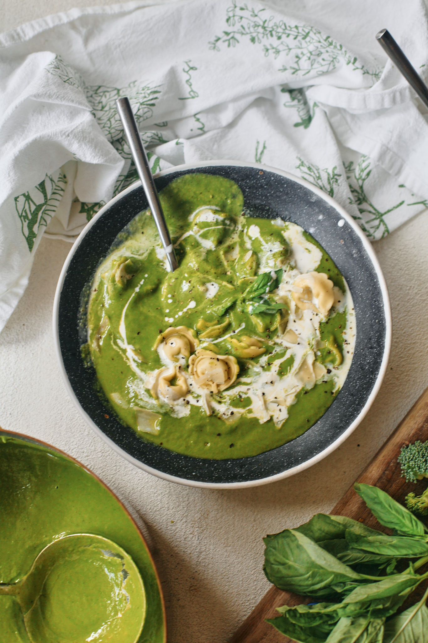 green goddess tortellini soup