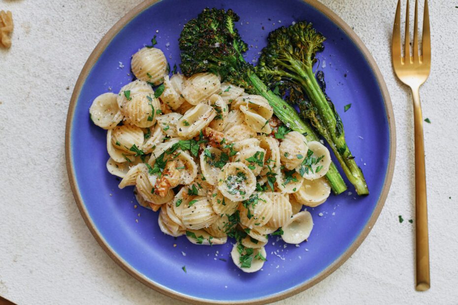brown butter walnut pasta with lemon and broccolini