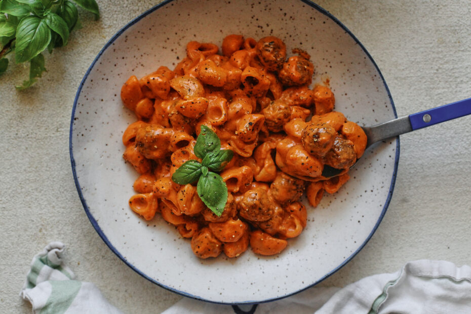 One Pot Creamy Tomato Mini Meatball Pasta