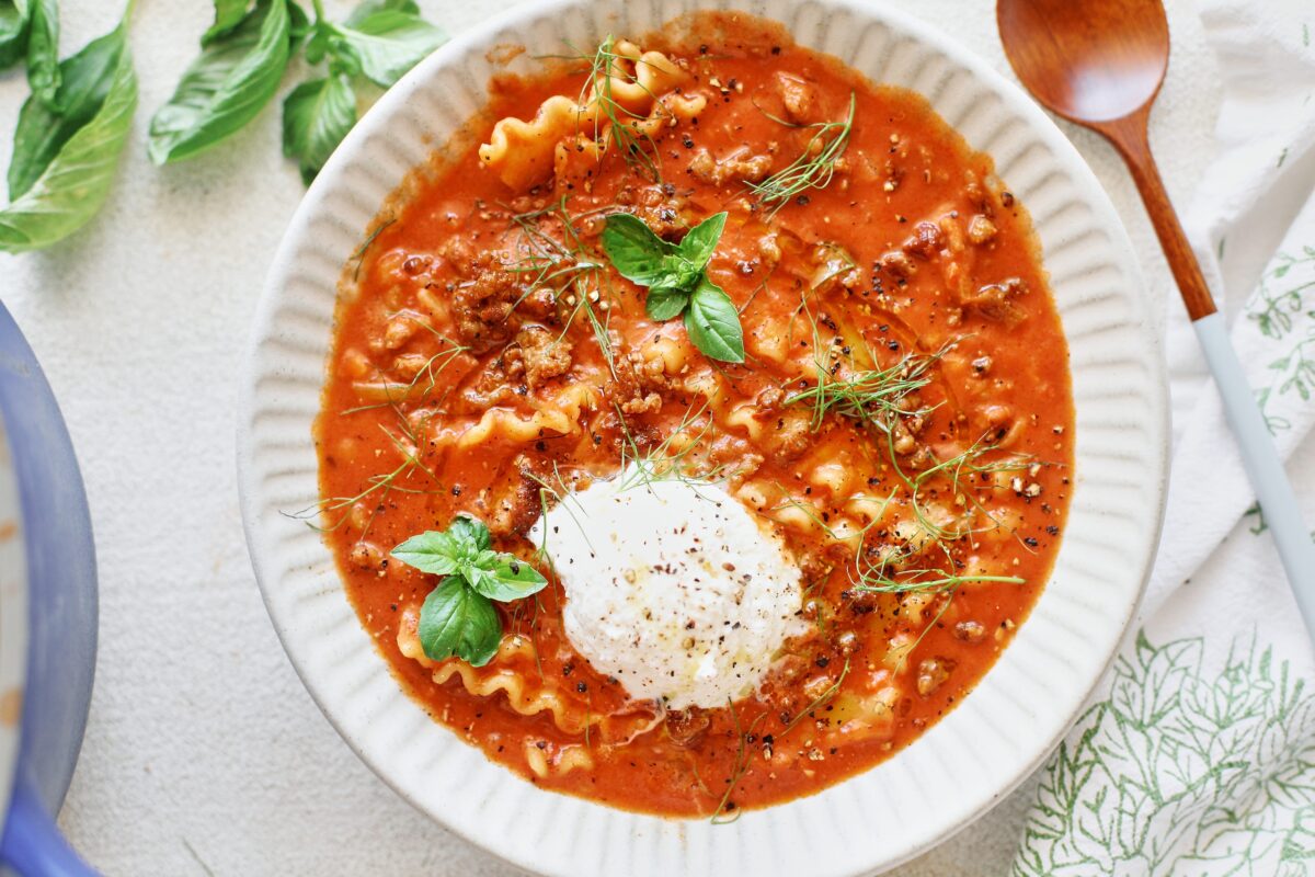 spicy italian sausage lasagna soup